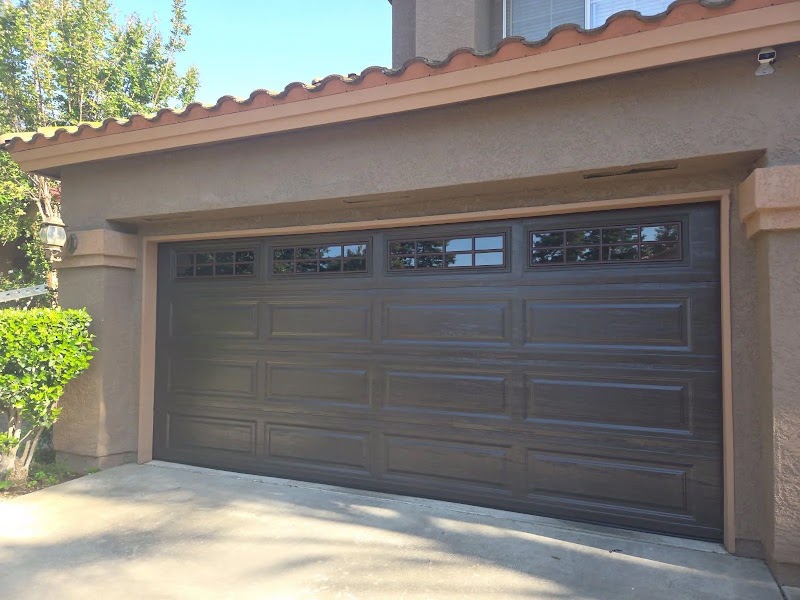 OakBridge Garage Door Repair Experts