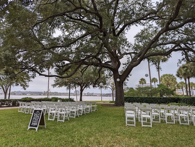 Venue 841 Riverfront Weddings & Events