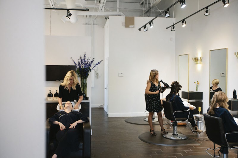 Gwynne Mims Salon