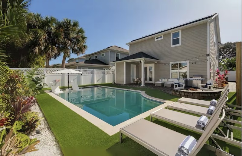 Frank's Pool Services, Inc.