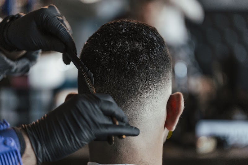 HI-FI BARBER SUITE