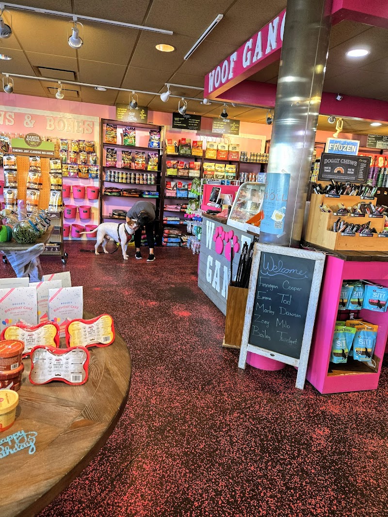 Woof Gang Bakery & Grooming Avondale