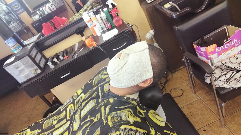 Platinum Cutts Unlimted Barber and Beauty