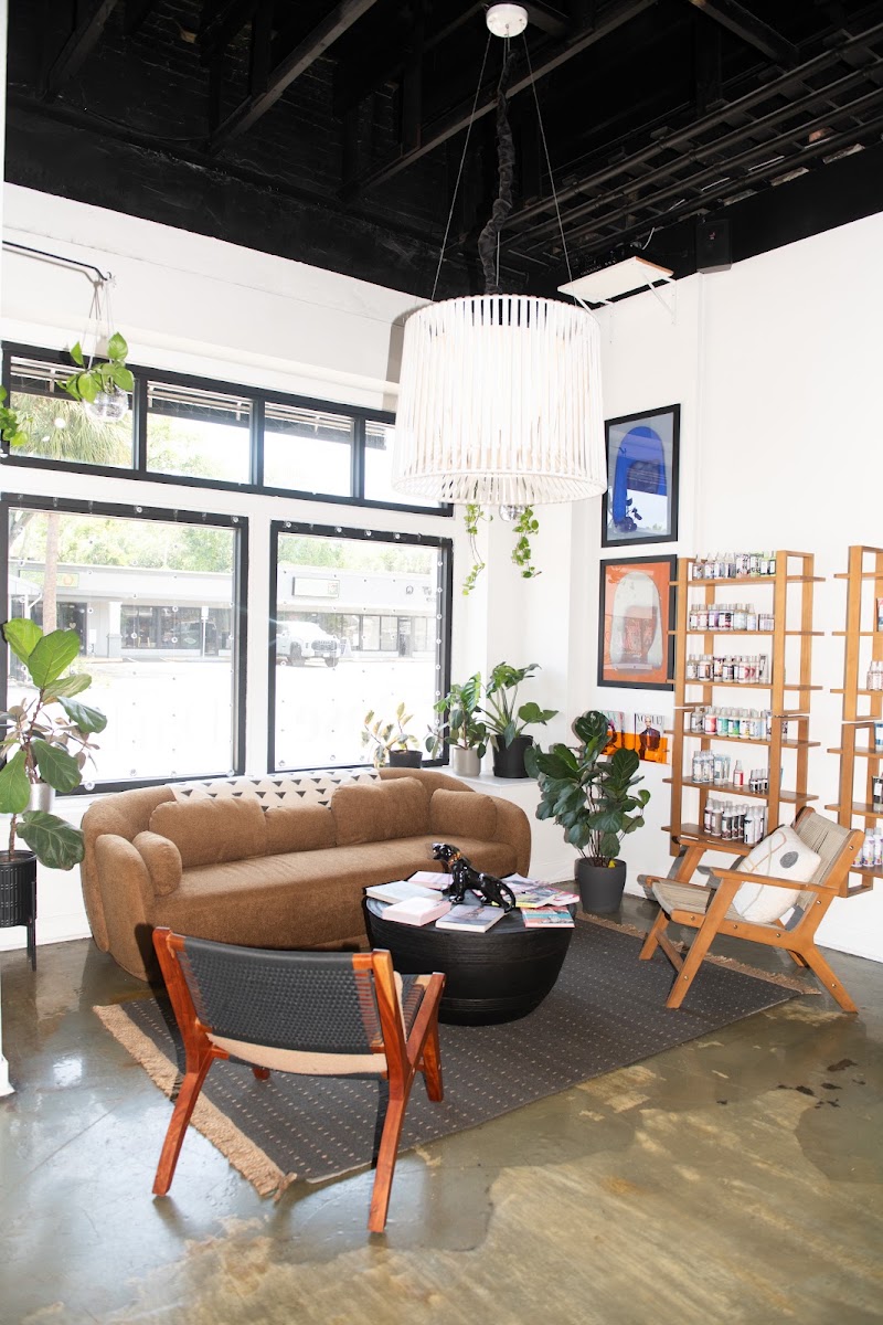 Rose Darling Salon
