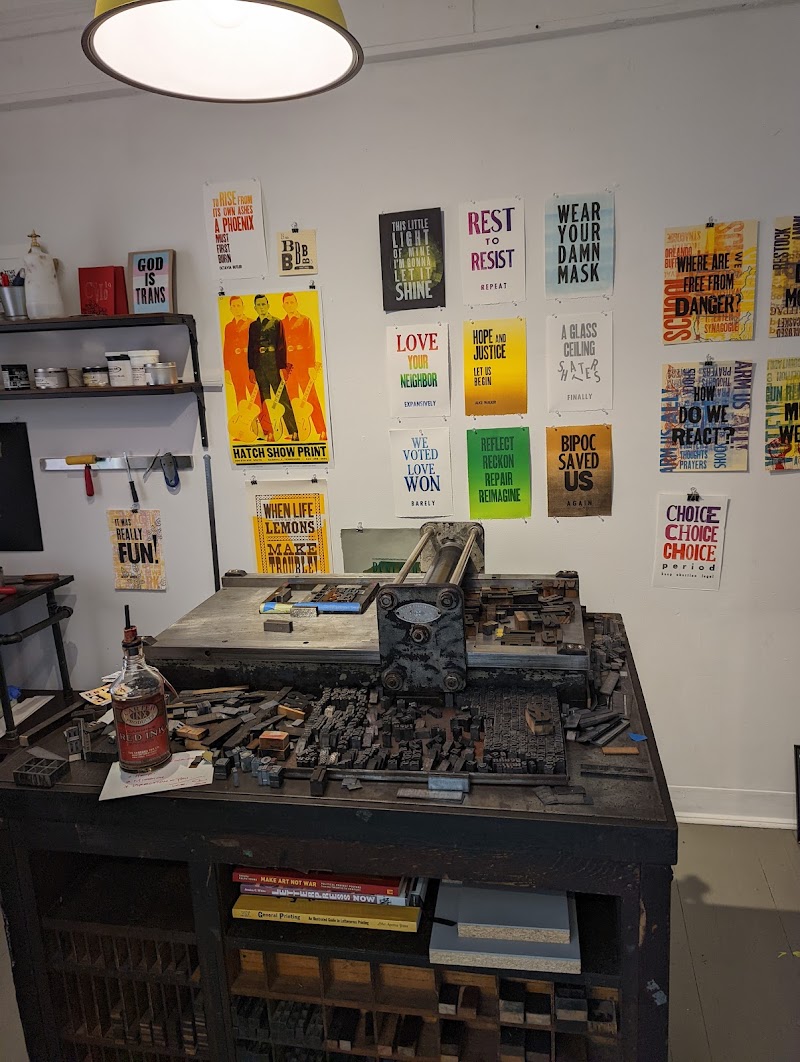 Yellow House Art Gallery