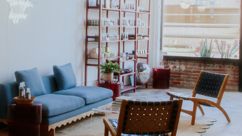 Kindred Salon & Mercantile