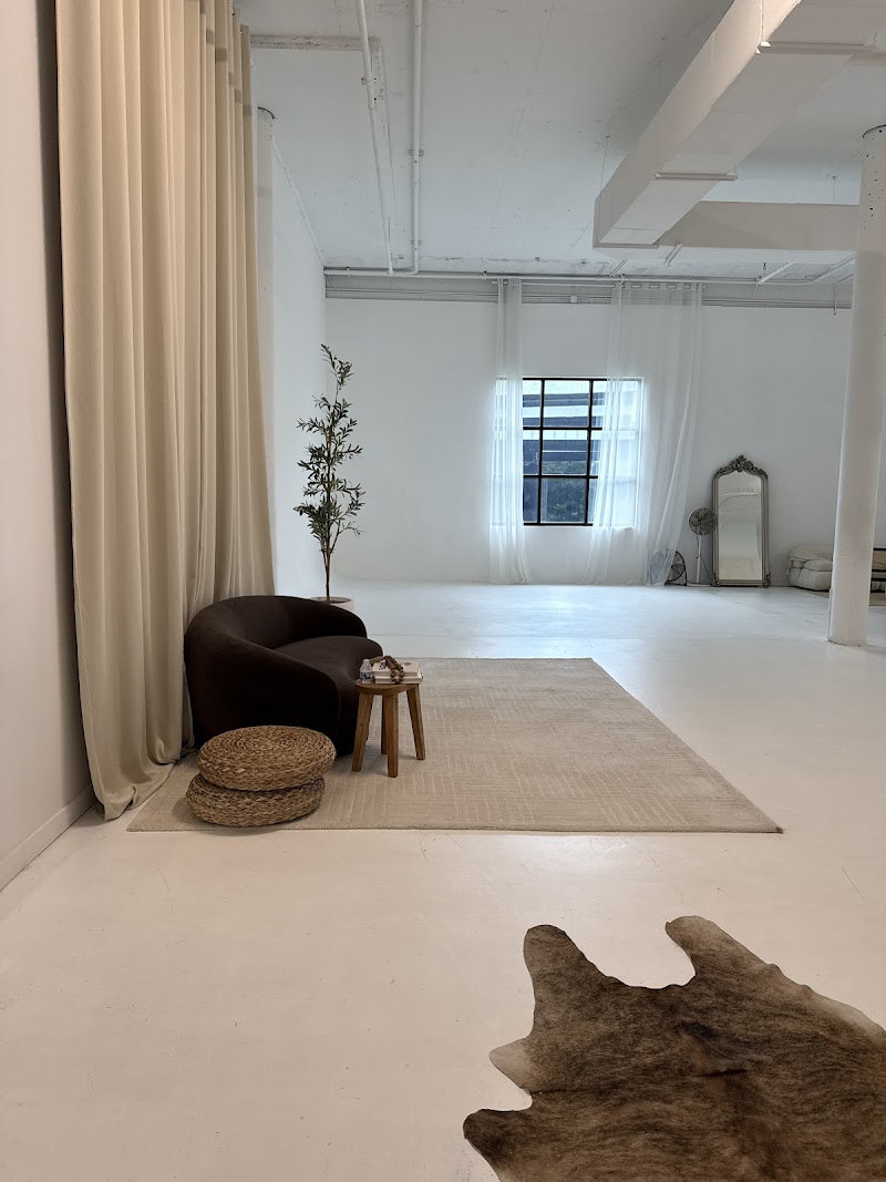 Luxury Point Studio