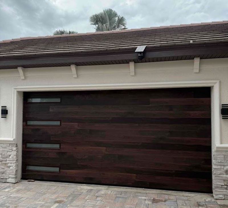 Duke's Garage Doors
